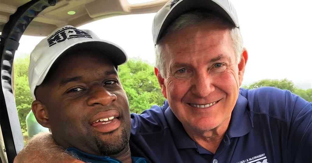 Vince-Young-Mack-Brown